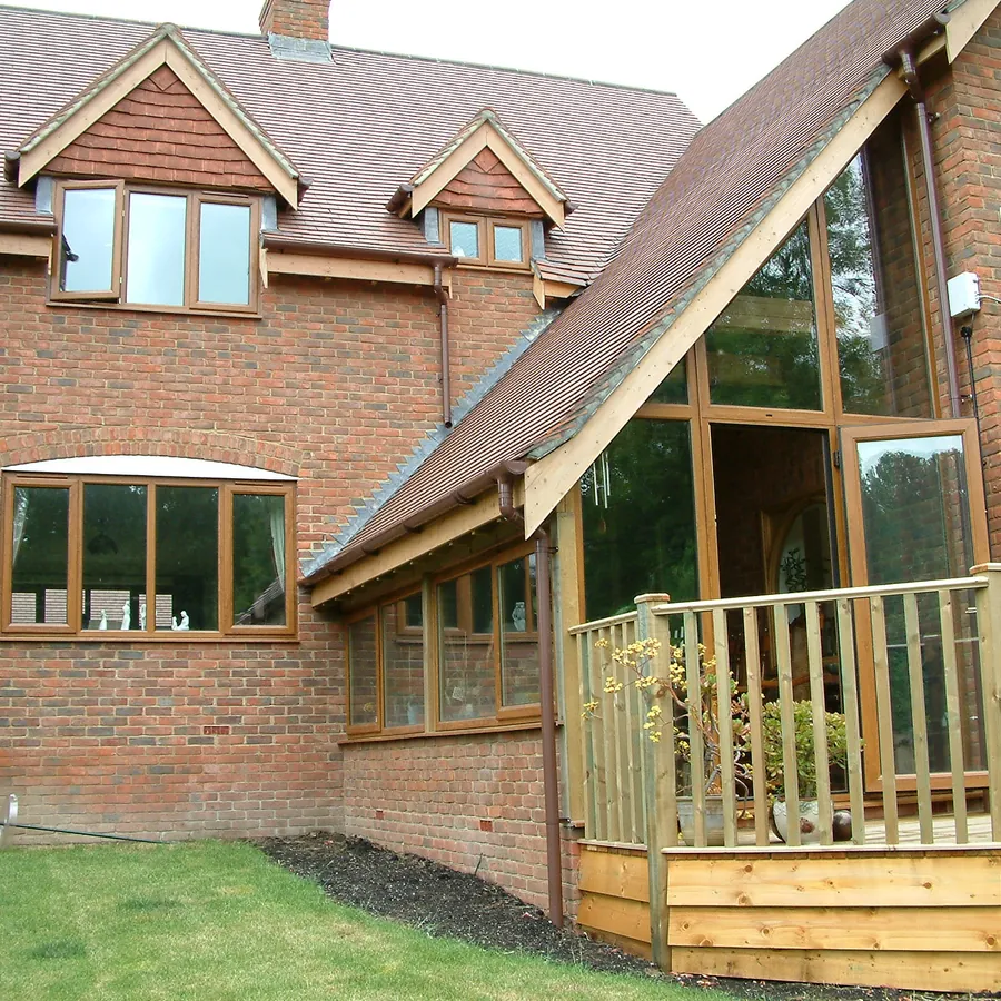 Lean-To North Finchley